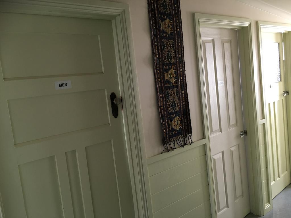 Port Campbell Guesthouse & Flash Packers Екстериор снимка
