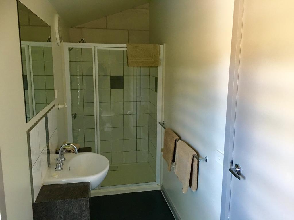 Port Campbell Guesthouse & Flash Packers Екстериор снимка