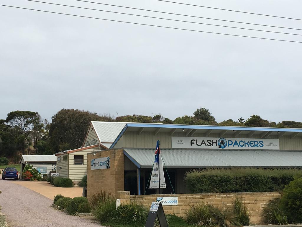 Port Campbell Guesthouse & Flash Packers Екстериор снимка